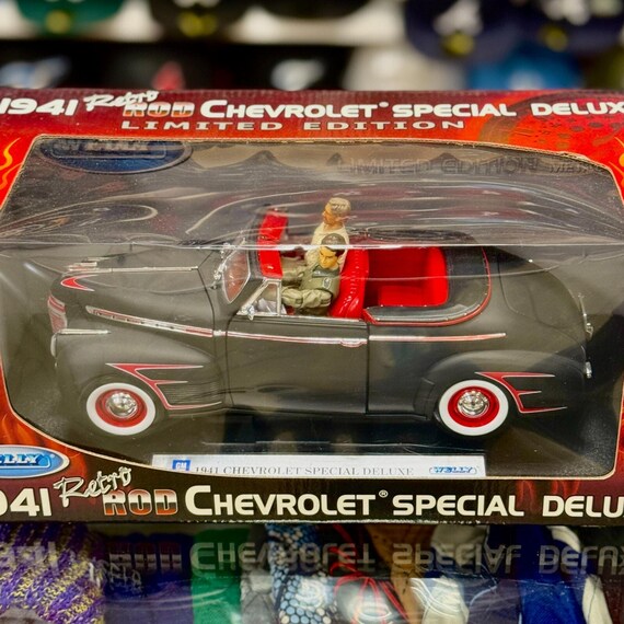 1/18 1941 Chevrolet Special Deluxe Retro Rod WELLY Limited Edition