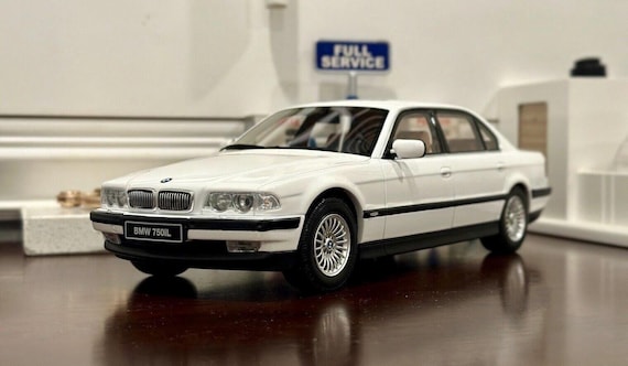  e38 1/18 ミニカー 1/18 BMW (E38) 750il White Otto Mobile Asia Limited Edition - Etsy