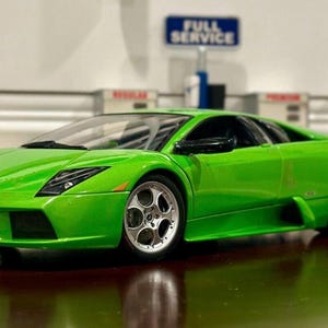 ランボルギーニ ムルシエラゴ 1:43 オートアート グリーン - Etsy 日本