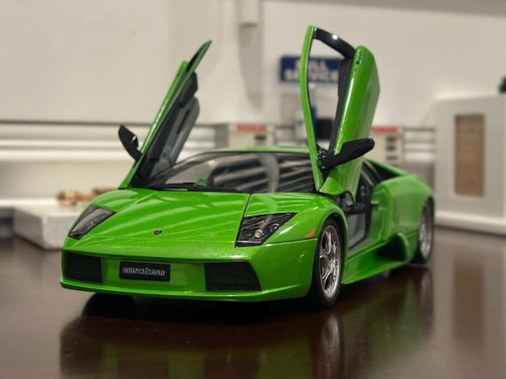 1/18 Lamborghini Murcielago Verde Green Autoart | (read