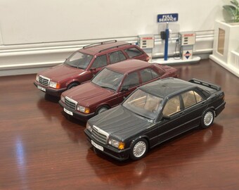 Mercedes Benz 190E 2.3 Blue Black Autoart Millennium 1/18 | Read