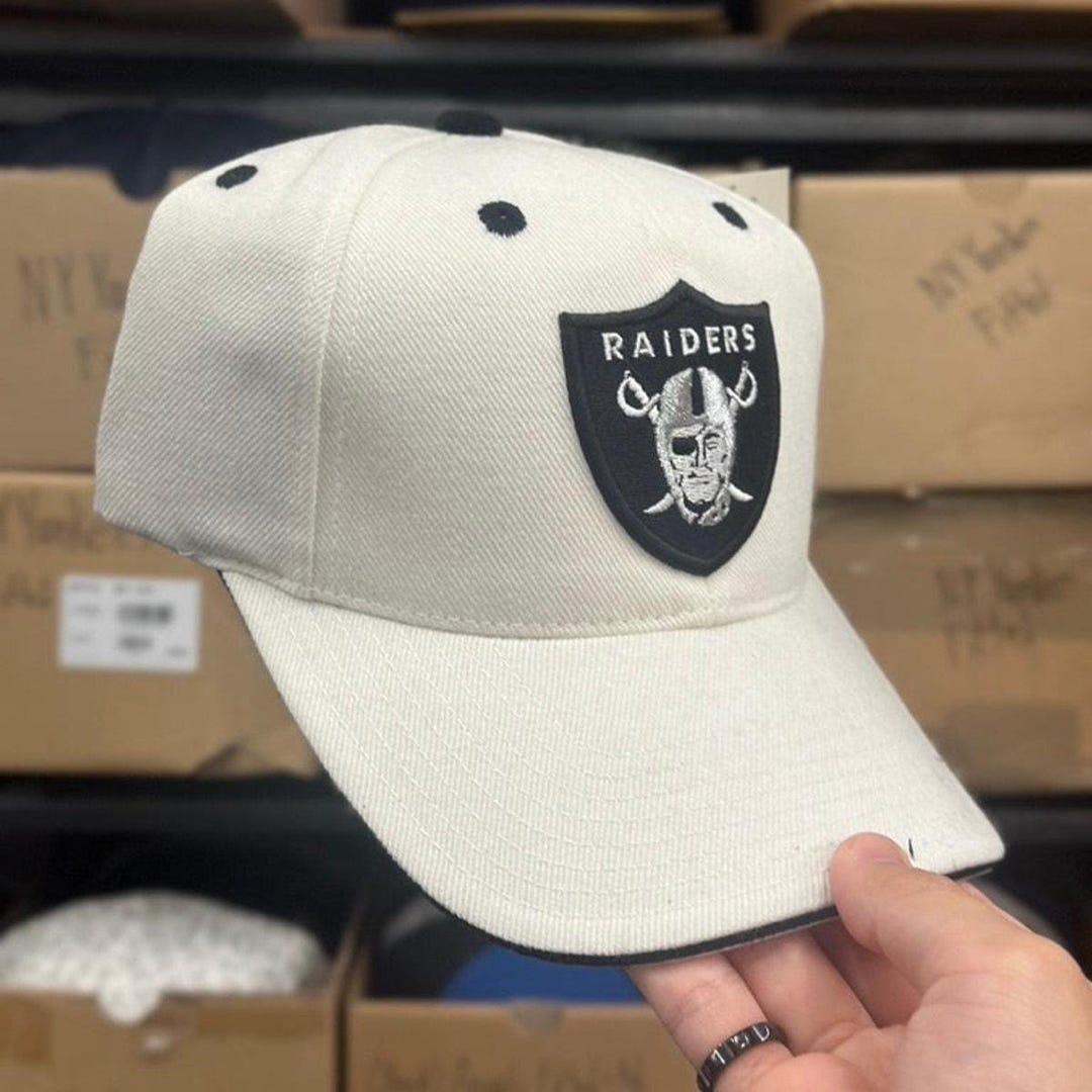 Oakland Raiders Vintage American Needle Ball Cap White | New Old