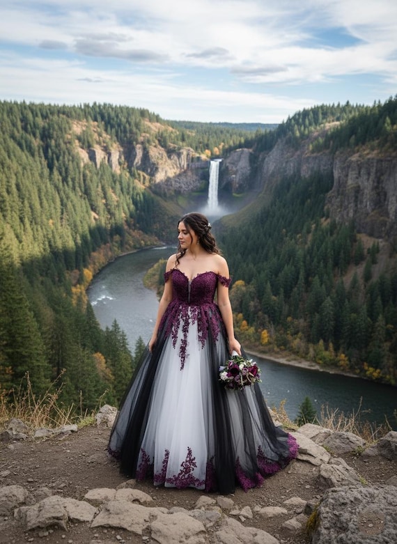 burgundy and white wedding dresses Twilight Elegance Aline Dress Bridal Gown Black Purple Sweetheart Neckline Sleeveless Strapless Alternative Bride Customizable Light Blue Wedding Dress adset-l13-women Colour:Purple 39 3/4 inches