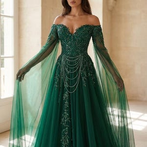emerald green wedding dress for bride Gown UK Size:22 Dress to Impress: Classic _okendo:syndication_key:CL136753443 Sweetheart Waist Dark green lace