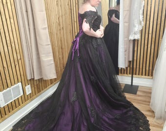 Xanthe Modern Black Lace Gothic Black Ball Bridal Gown Wedding Dress Off The Shoulder Ball Gown Lace Train Unique Design Goth Bride Purple