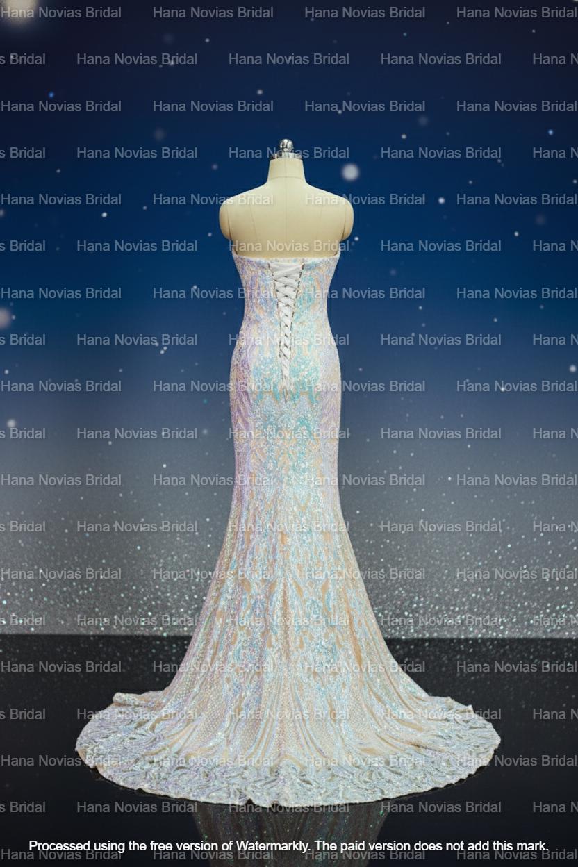bedazzled mermaid wedding dress Luxury Long Mermaid Halter Beading Sleeveless Wedding Dress With Pearls