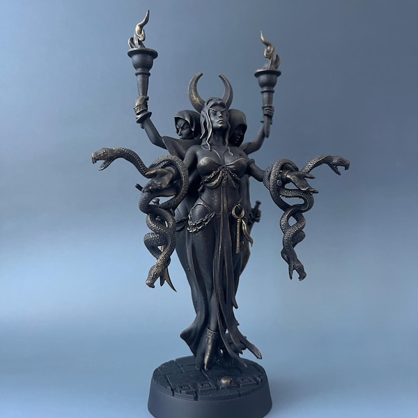 Statue of Hekate, Statuette der Göttin Hekate