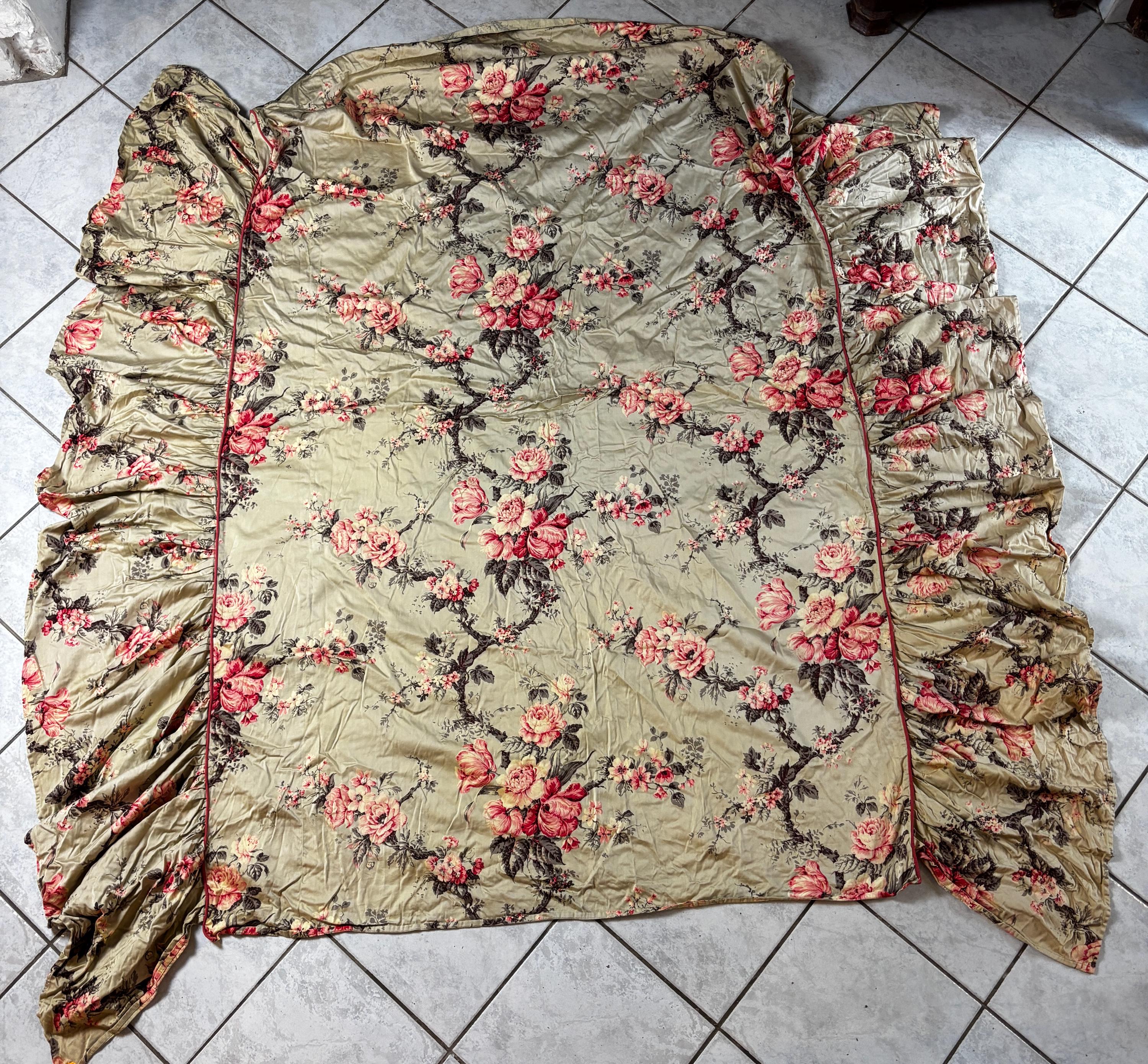 LINGE ANCIEN COUVRE Lit De Mariage Royal Franges Et Pompons 1800/1900