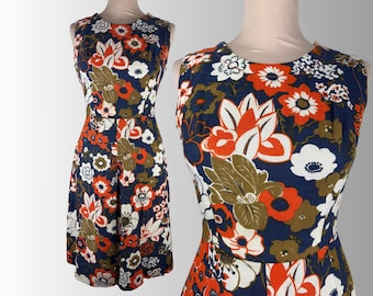 70s vintage sleeveless dress, made by an in-house seamstress, floral pattern, linen, retro chic bohemian style, elegant summer outfit