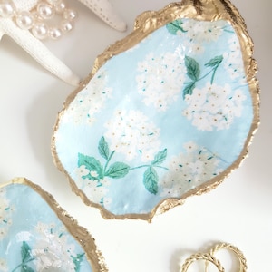 NANTUCKET SKIES- Blue and White Hydrangea Oyster Shell Ring Dish, Engagement Gift, Bridesmaid favor, Proposal gift, Personalized Option, ACK