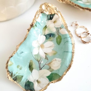 MAGNOLIA BLOOM Oyster Shell dish, Magnolia Trinket dish, Engagement Gift, Vintage Floral Jewelry Dish, Rococo Wedding Gift, Wedding Flat Lay