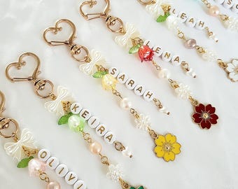 Personalized Bag Charm |Flower Bag Charm| Custom Flower Keychain| Beach Bag Charm | Personalized Gifts for Her| Bridesmaid Keychain