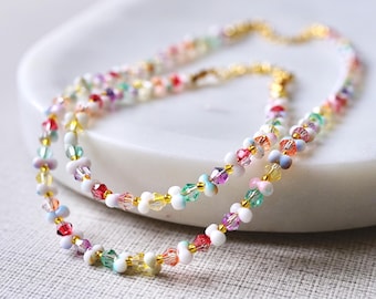 Collar de cuentas de vidrio arcoíris hecho a mano, gargantilla colorida