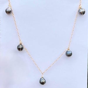 Tahitian Pearl charm necklace