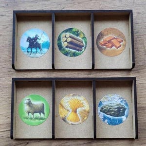 Houten kaarthouder Kolonisten van Catan. + Rover als cadeau