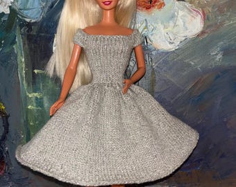 Silver lurex sparkly knitted doll dress for 11,5 inch fashion doll 1/6 scale  in vintage style - Doll clothes 30cm