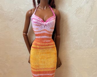 Seamless knitted doll dress for 11,5&quot; - 12 inch Fashion Dolls 1/6 scale - fits Fashion Royalty Nu Face Barb Doll  - doll outfit doll clothes