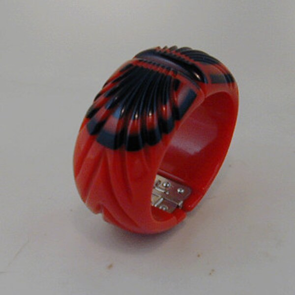 Jorge Caicedo Montes de Oca Bakelite Hand Carved Red and Black  Wings Hinged Bracelet