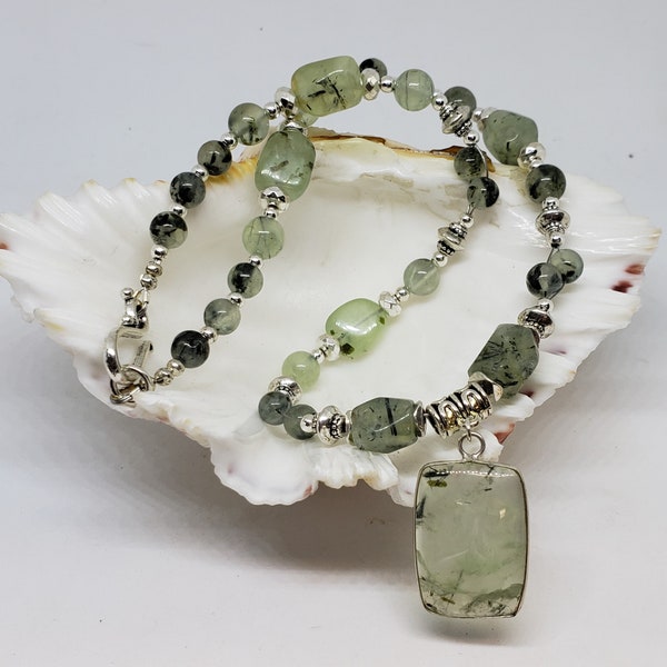 Prehnite Beaded Necklace - N275