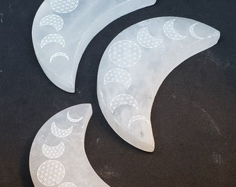 Selenite Moon Charging Plate -Laser Engraved, Phases of the moon design