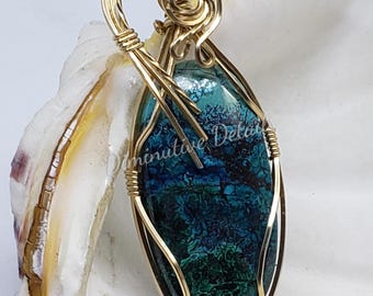 Chrysocolla wire wrapped pendant - Gold Filled