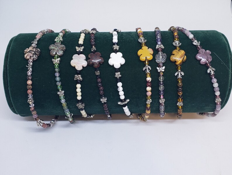 Flower Gemstone Memory Wire Bracelet