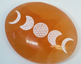 Selenite Palm Stone, Moon Phases