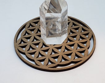 Flower of life grid, crystal point stand, crystal grid