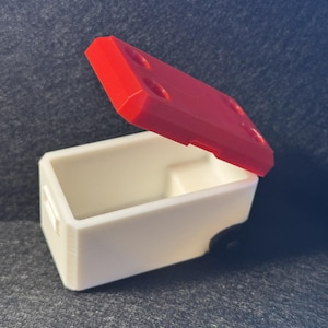1/10 Scale Wheeled Cooler