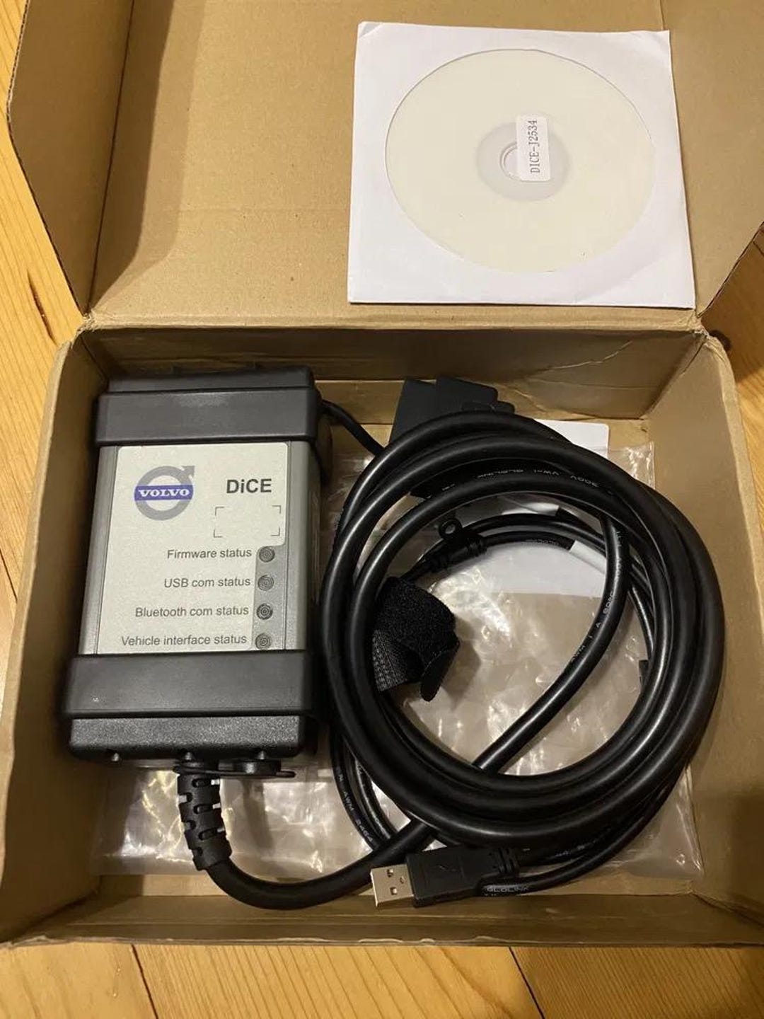 VOLVO TechRoute66 - Manual User Vida Volvo インストール済ノートPC VIDA Windowsノート本体