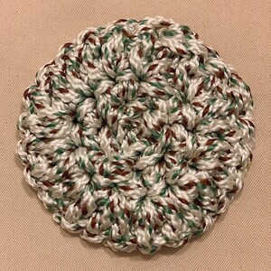 Dish Scrubby Colorful Green Red White Tones image 6