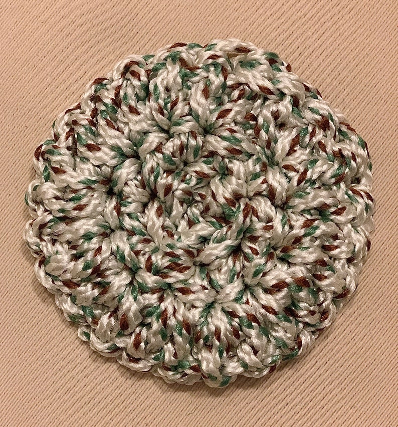 Dish Scrubby Colorful Green Red White Tones image 6