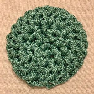 Dish Scrubby Colorful Green Red White Tones image 4