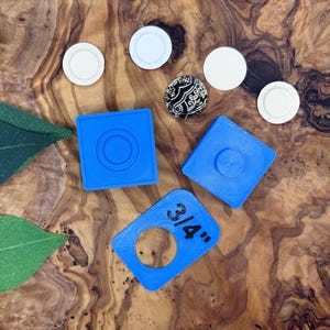 Dollhouse Miniature Paper Plate Maker, 1:12 Scale 3/4 Inch Paper Circle Needed,  Standard 8.5 Inch Paper Plate Equivalent