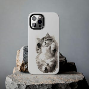 Funda para teléfono con adorable gato esponjoso / Funda para iPhone y Samsung con gatito kawaii / Regalo estético para amantes de los gatos / Funda con diseño de gato de dibujos animados caprichoso | Funda blanca