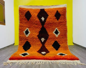 Hand-Knotted Berber Rug – Custom Moroccan Wool Rug