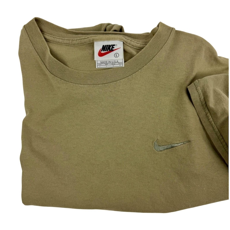 Vintage Nike Made in USA T-Shirt Mens Large Olive Green Embroidered Swoosh 90s image 1