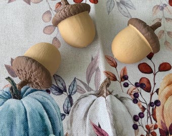 Acorn Decor Set of 3 | Fall Table Decorations | Farmhouse Thanksgiving Decor | Autumn Tiered Tray Accents