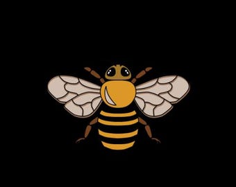 Può includere: Un'illustrazione di un'ape di cartone animato con gambe marroni, strisce nere e gialle e ali traslucide. L'ape ha una testa gialla con occhi marroni e un piccolo sorriso bianco.