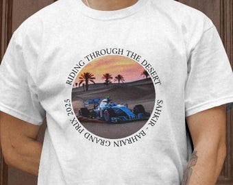 Camiseta con cuello redondo y gráfico artístico de Fórmula 1 del Gran Premio de Baréin con diseño de desierto para fanáticos de la Fórmula 1. Mercancía F1 Ropa de Fórmula Uno. Ropa de deporte de motor.