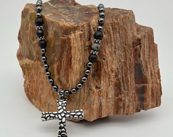 Collana con ciondolo a croce in acciaio inossidabile fatto a mano: ematite, pietra lavica e labradorite
