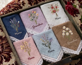 Pañuelo de boda personalizado con bordado floral, pañuelo personalizado para la madre de la novia, recuerdo de ramo de flores silvestres, detalle de boda azul