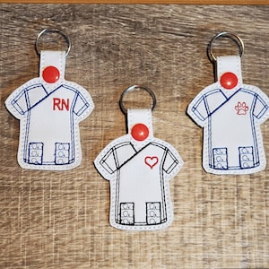 Scrub top Keychain, medical career key chain doctor, nurse, vet tech, rn, lpn, pa key chain