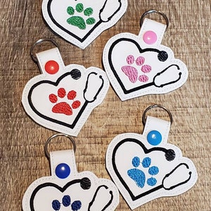 Veterinarian Vet Tech  Keychain | Vet Tech Week Gift | Vet Tech Appreciation | Paw Stethoscope Keychain