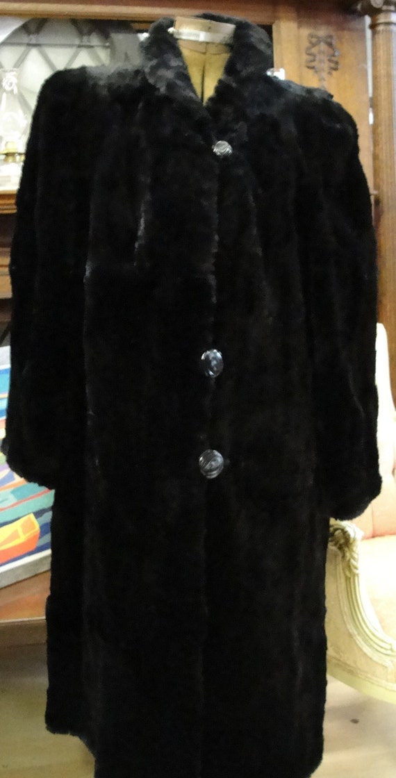 Depression Era Pappas Furriers Full Length Sheare… - image 1
