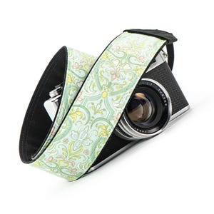 Heart Damask Camera Strap for dslr, slr and Mirrorless Cameras