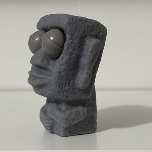 Lustige Moai Stress Relief Spielzeug (4 Zoll) - Soft Squeeze Dekompression Spielzeug | Fidget Geschenk für Jugendliche & Erwachsene | Rock Statue Sinnesspielzeug
