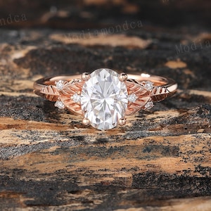 Oval Moissanite Engagement Ring Vintage Rose Gold Leaf Design Wedding Round Diamond Ring Nature Inspired Anniversary Bridal Promise Ring
