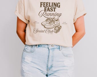 Retro Runner Graphic Tee | Feeling Fast Running Club Shirt