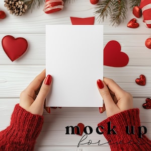 5 x 7 Valentijnsdag uitnodiging mock-up met behulp van PSD, slim object, romantische uitnodigingsmodel, realistische ansichtkaart, Easy Photoshop-wenskaart, VD